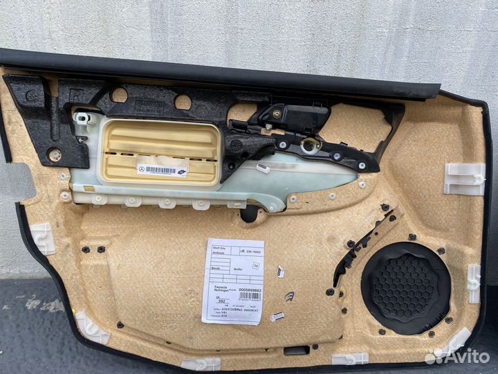 Дверные карты Mersedes w203