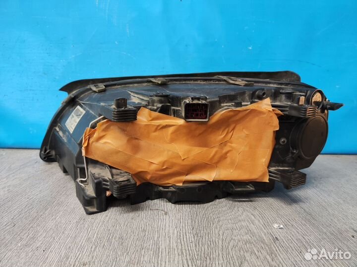 Фара правая Volvo S80 2 2006