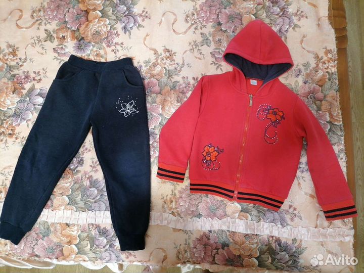 Спортивный костюм для девочки на 5 лет