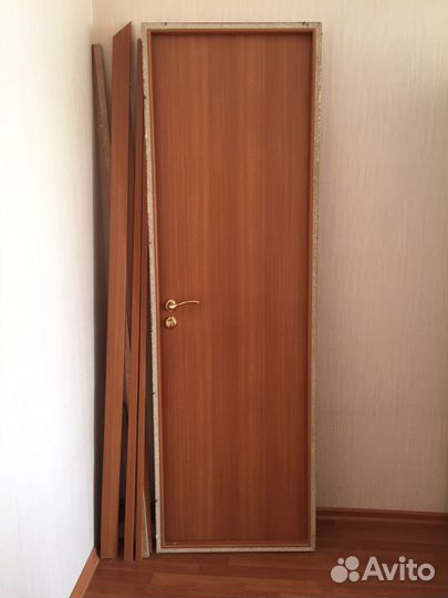 Дверь в ванную комнату