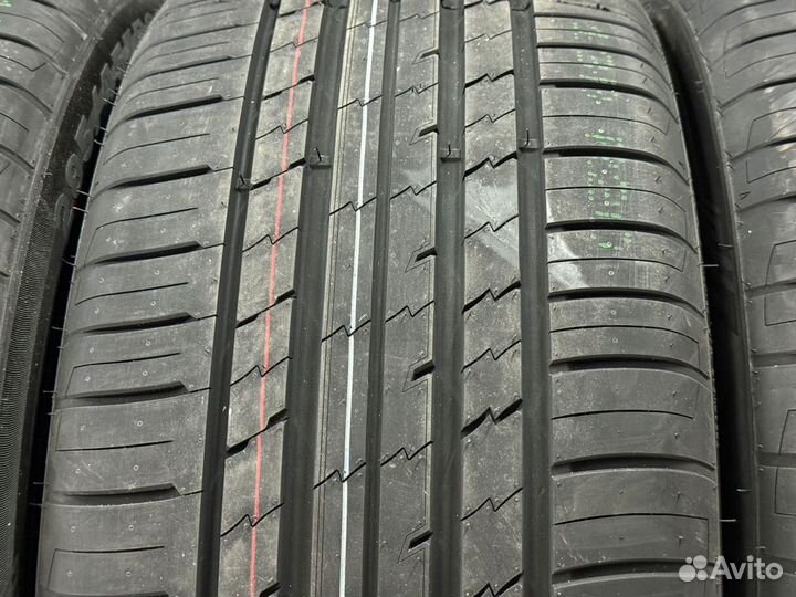 Tracmax X-Privilo RS01+ 285/40 R21 110