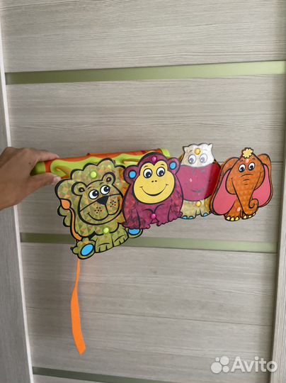 Игрушка в авто