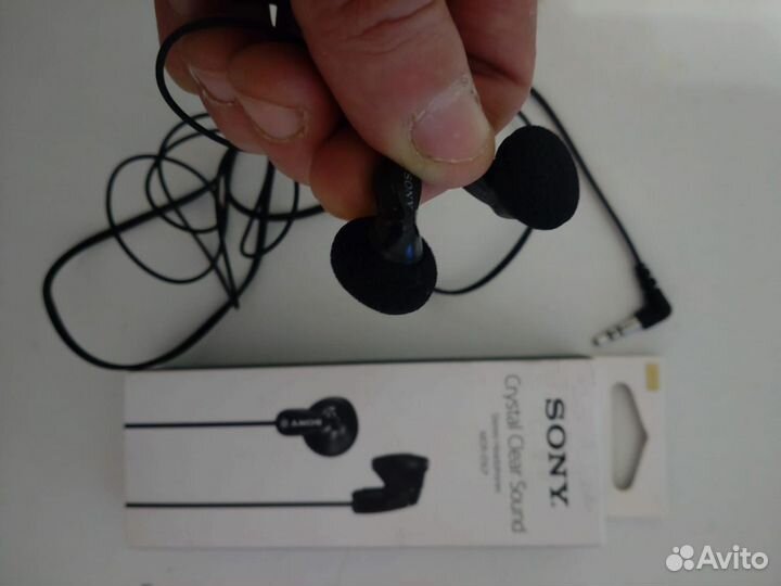Продам наушники Sony MDR-E9LP
