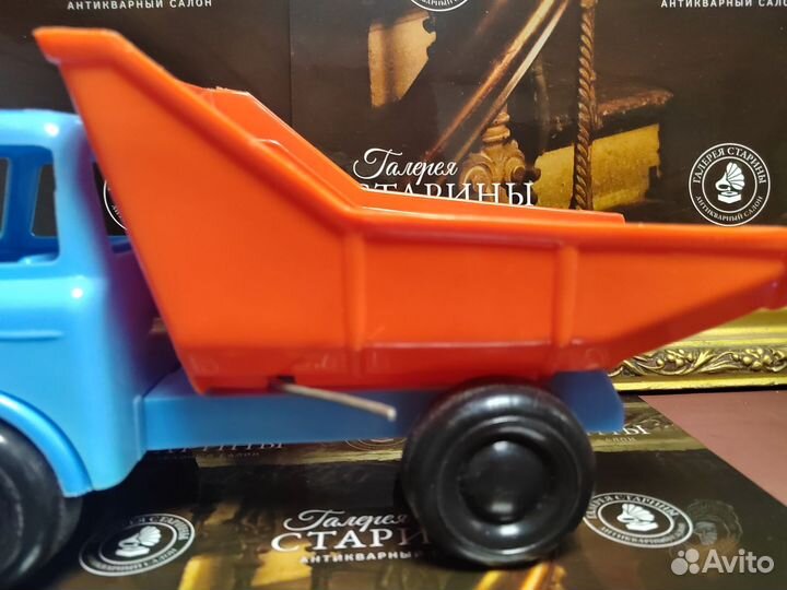 Игрушечный грузовик (СССР/новый