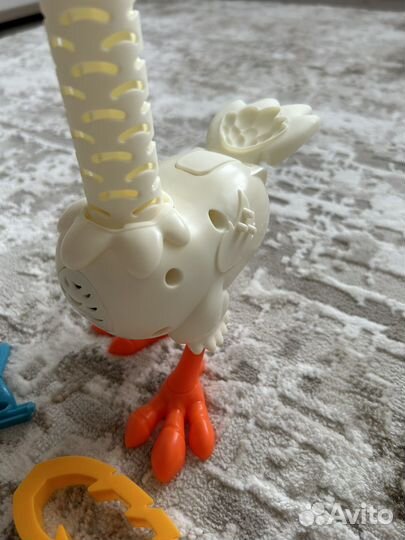 Набор для лепки play doh курочка - чудо в перьях