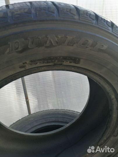 Dunlop Graspic DS3 215/65 R16 28H