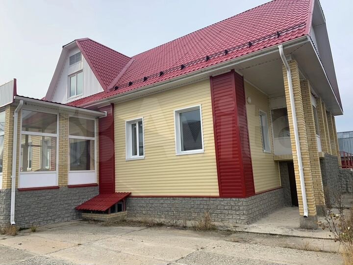 Дом 377 м² на участке 15 сот.