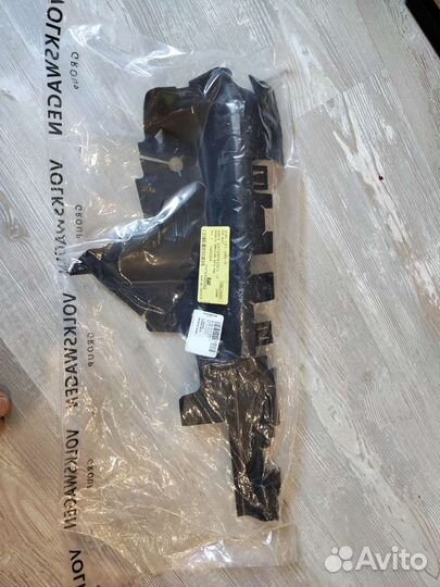 Воздушная заслонка радиатор Volkswagen teramont