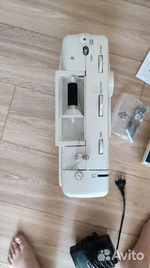 Швейная машинка astralux