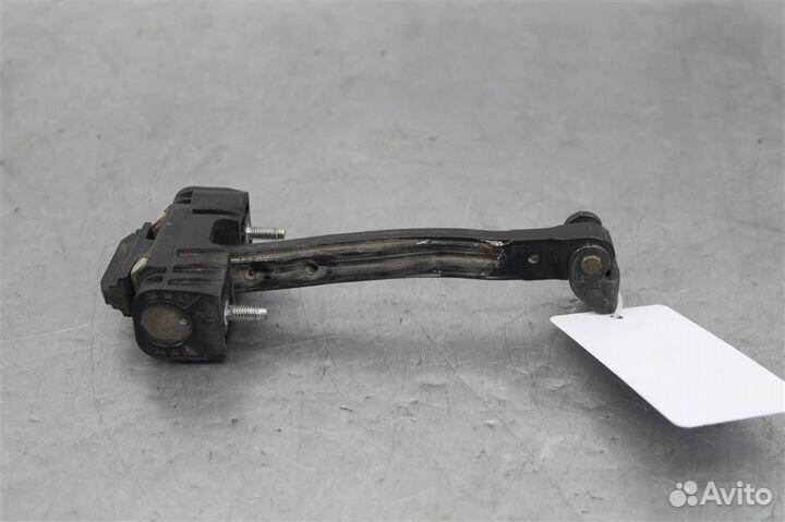 Ограничитель двери задней Volvo XC90 2014-2019