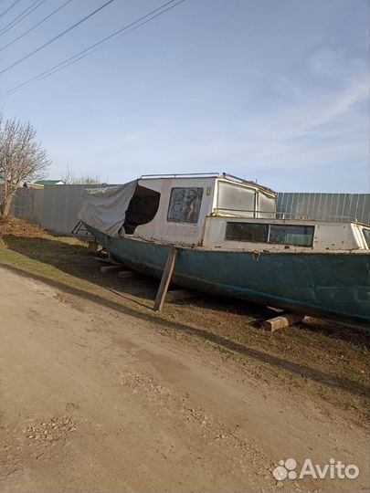 Лодка Гулянка