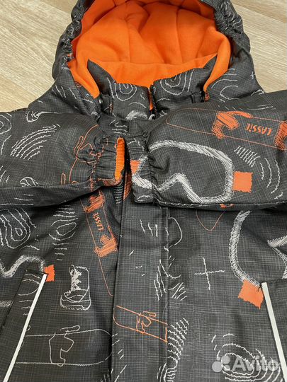 Костюм демисезон Лесси р.98 в отличном состоянии