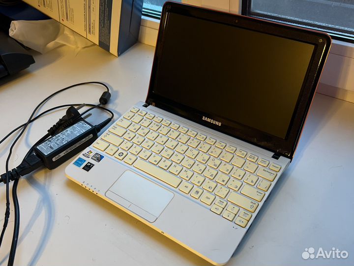 Samsung ноутбук NC210