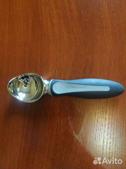 Ложки для мороженого бренда Tupperware