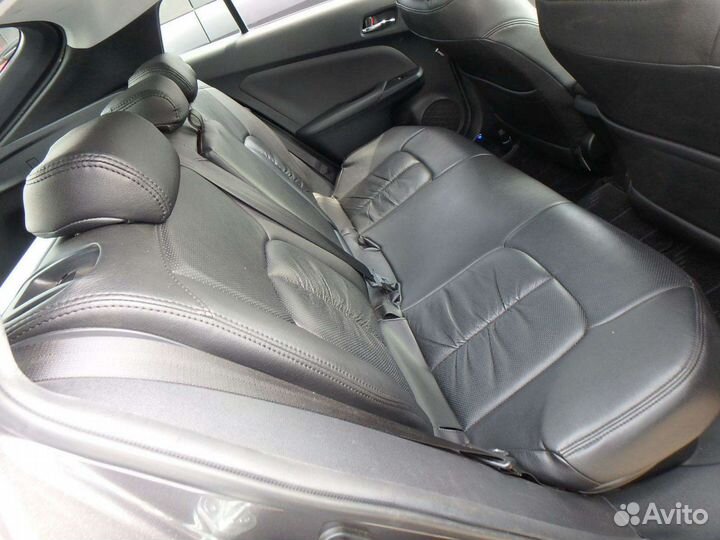 Чехлы clazzio prius 50