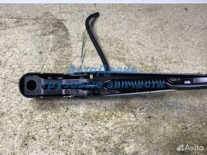 Поводок стеклоочистителя DAF XF использовать со ще