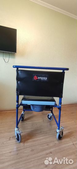 Кресло коляска стул с санитарным оснощением