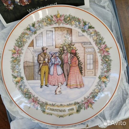 Wedgwood тарелки