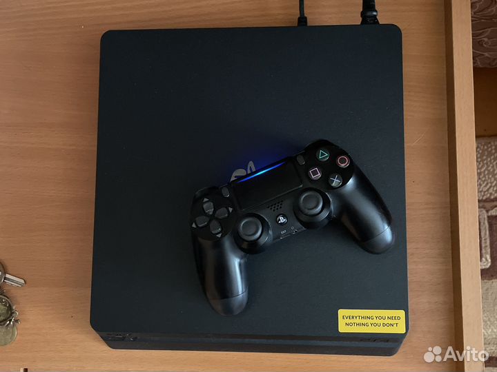 Sony PS4 slim 1tb