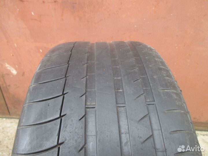 Michelin Pilot Sport PS2 235/45 R17 94Y