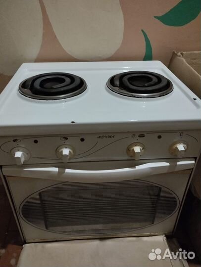 Электроплита с духовкой бу