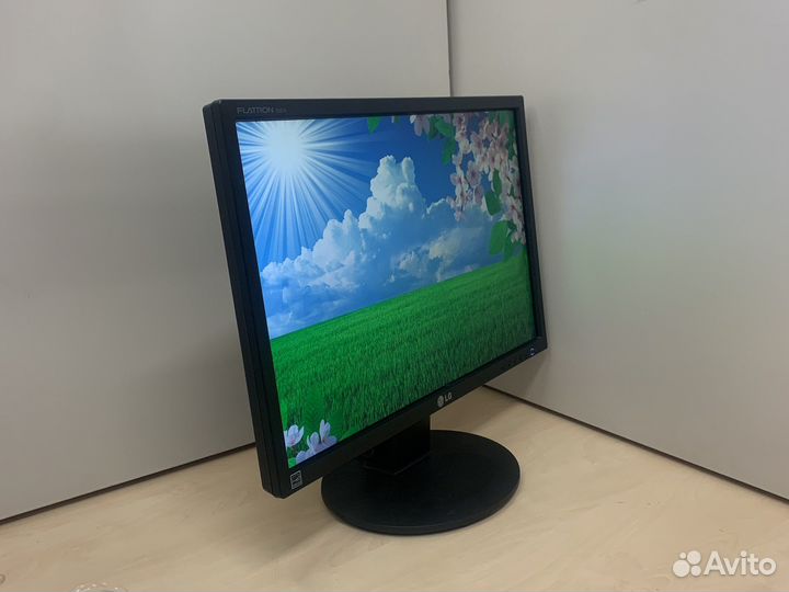 Монитор LG Flatron E2210S, 1680x1050, TN