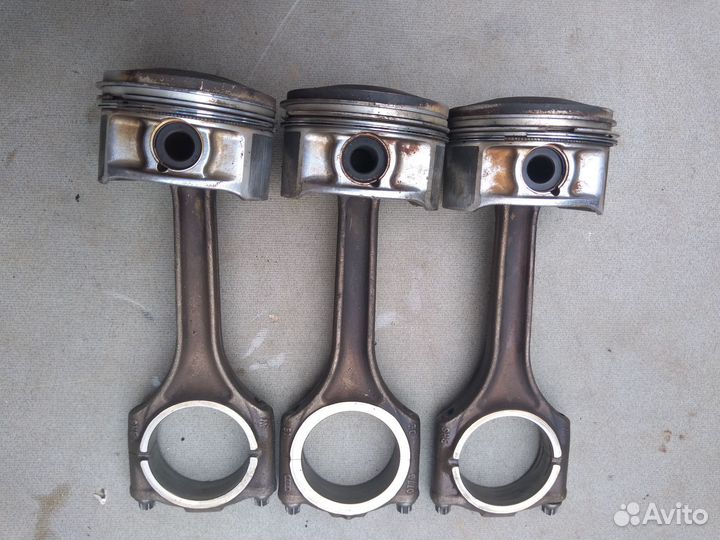 Шатуном с поршнем 2.4 V6 ARJ для Audi A6 (C5)