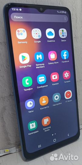 Смартфон Samsung Galaxy M12 4/64GB
