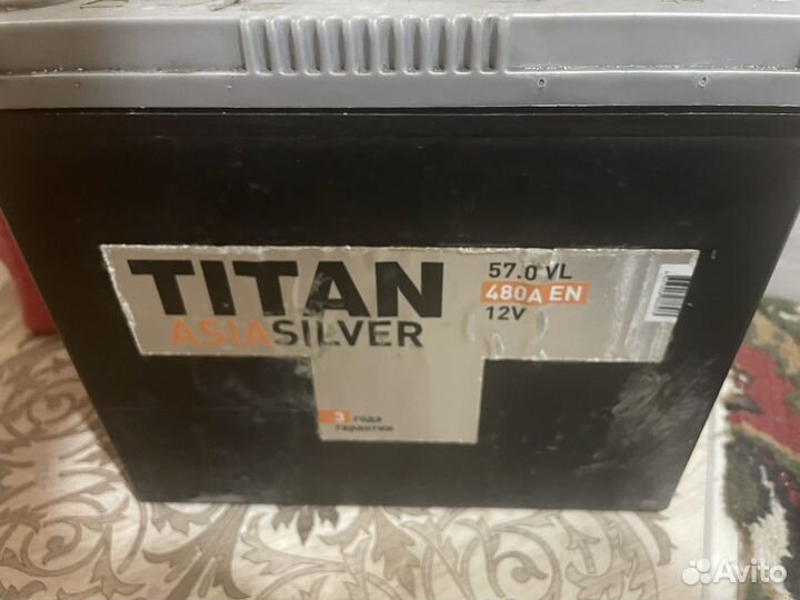 Продам аккумулятор titan