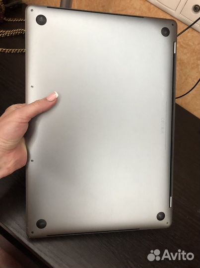 Apple MacBook Pro 15 i7 Touch Bar a1707