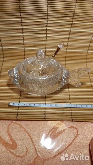 Икорница с ложкой