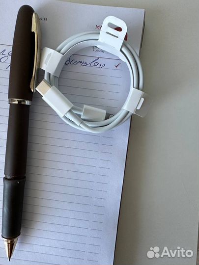 Кабель Apple Lightning 1m