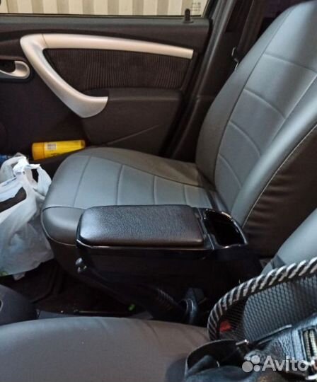 Подлокотник Renault Logan 2004-2014