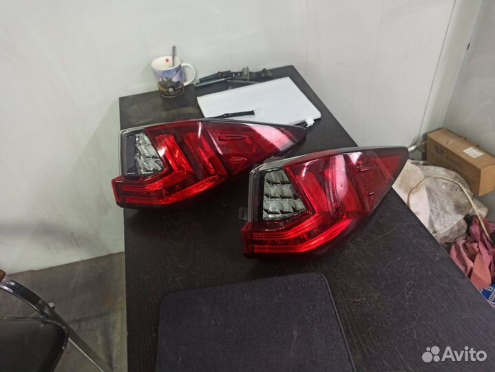 Фонарь правый Lexus RX 2015-2019 оригинал