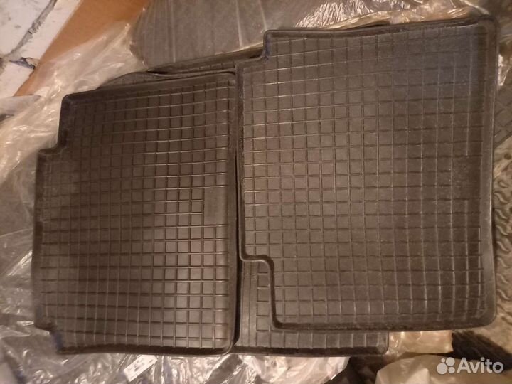 Коврики в салон Nissan Teana J31