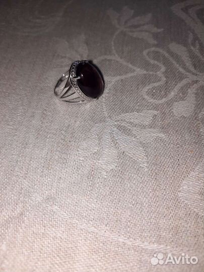 Серебряное кольцо женское