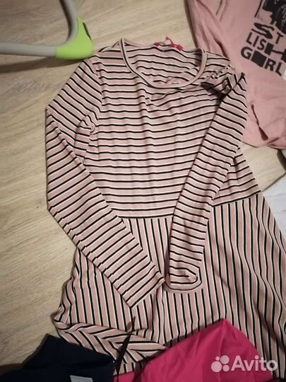 Одежда для девочки пакетом 152 и теплые джинсы 152