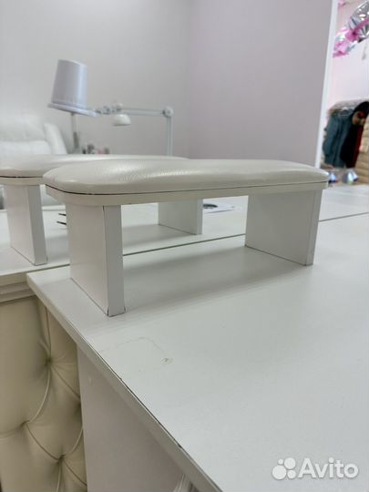 Подставка для рук маникюрная