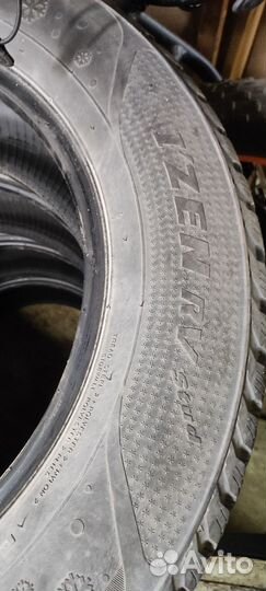 Kumho I'Zen RV Stud KC16 225/65 R17 106T