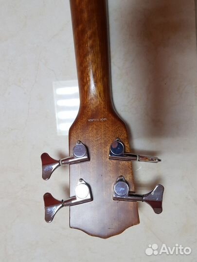 Электро Акустический бас fender безладовый