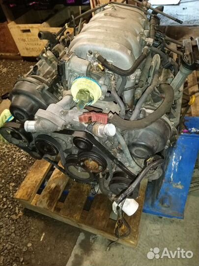 Двигатель Toyota Sequoia UCK45 2UZ-FE 2005