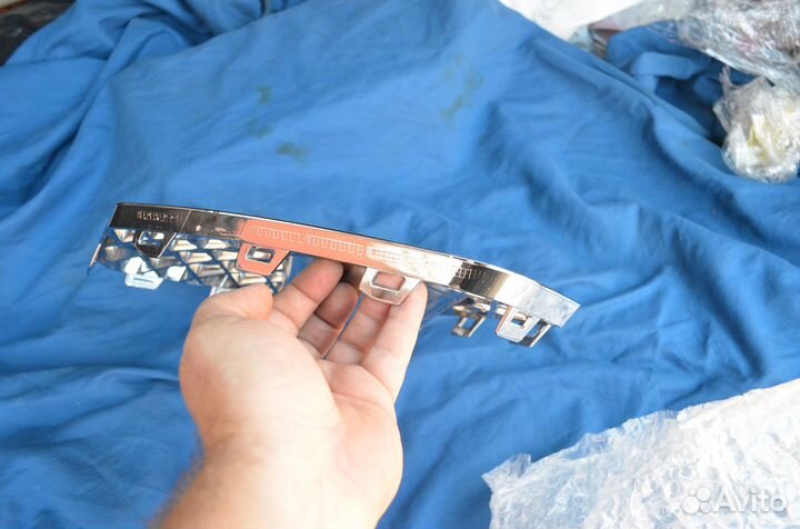 Решетка правая Bentley Continental GT