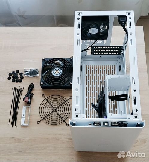 Корпус mini itx Masterbox nr200