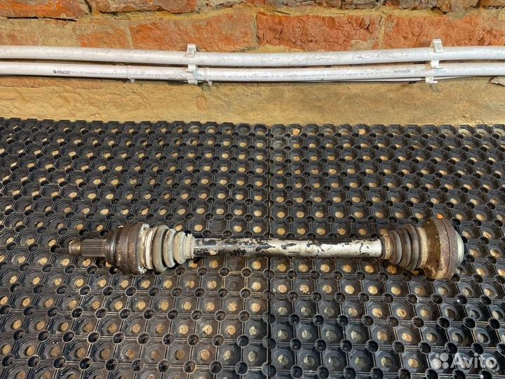 Привод задний полуось шруз задний Bmw 5 E60 N52B30