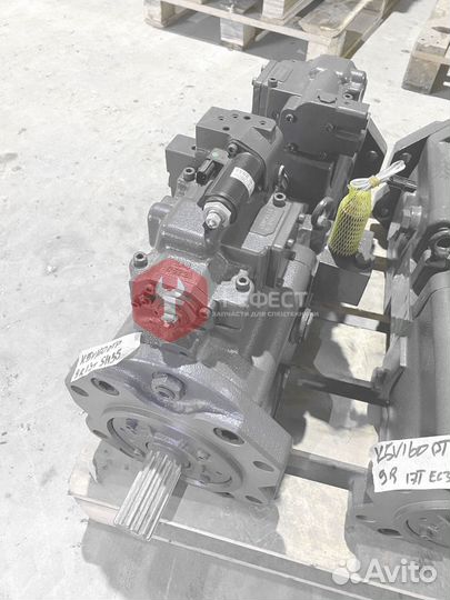 Основной насос Case CX370B KSJ12240