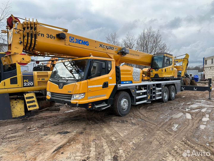 Аренда и услуги автокрана, 30 т, 39 м, с гуськом 9 м