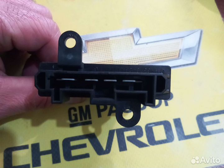 Резистор печки Шевроле Спарк М300