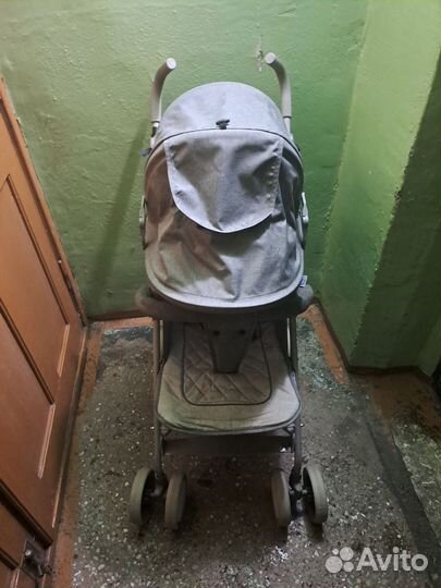 Прогулочная коляска трость