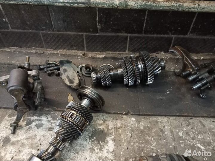 Коробка на Лифан x60