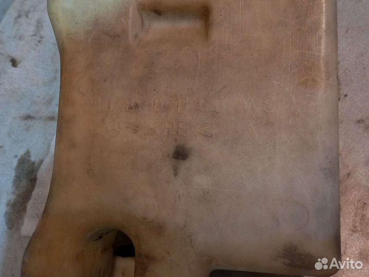 Бачок стеклоомывателя Мерседес W210